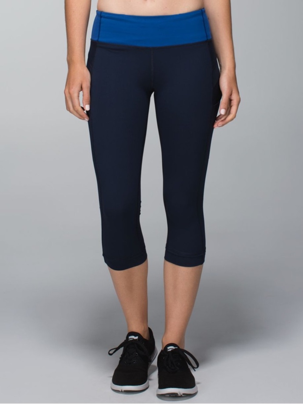 Lululemon Illumina Crop Leggings Size 4